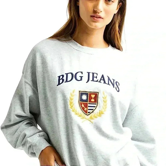 BDG Urban Outfitters Gray Oversized Pullover Sweatshirt with Embroidered Crest - Picture 2 of 10